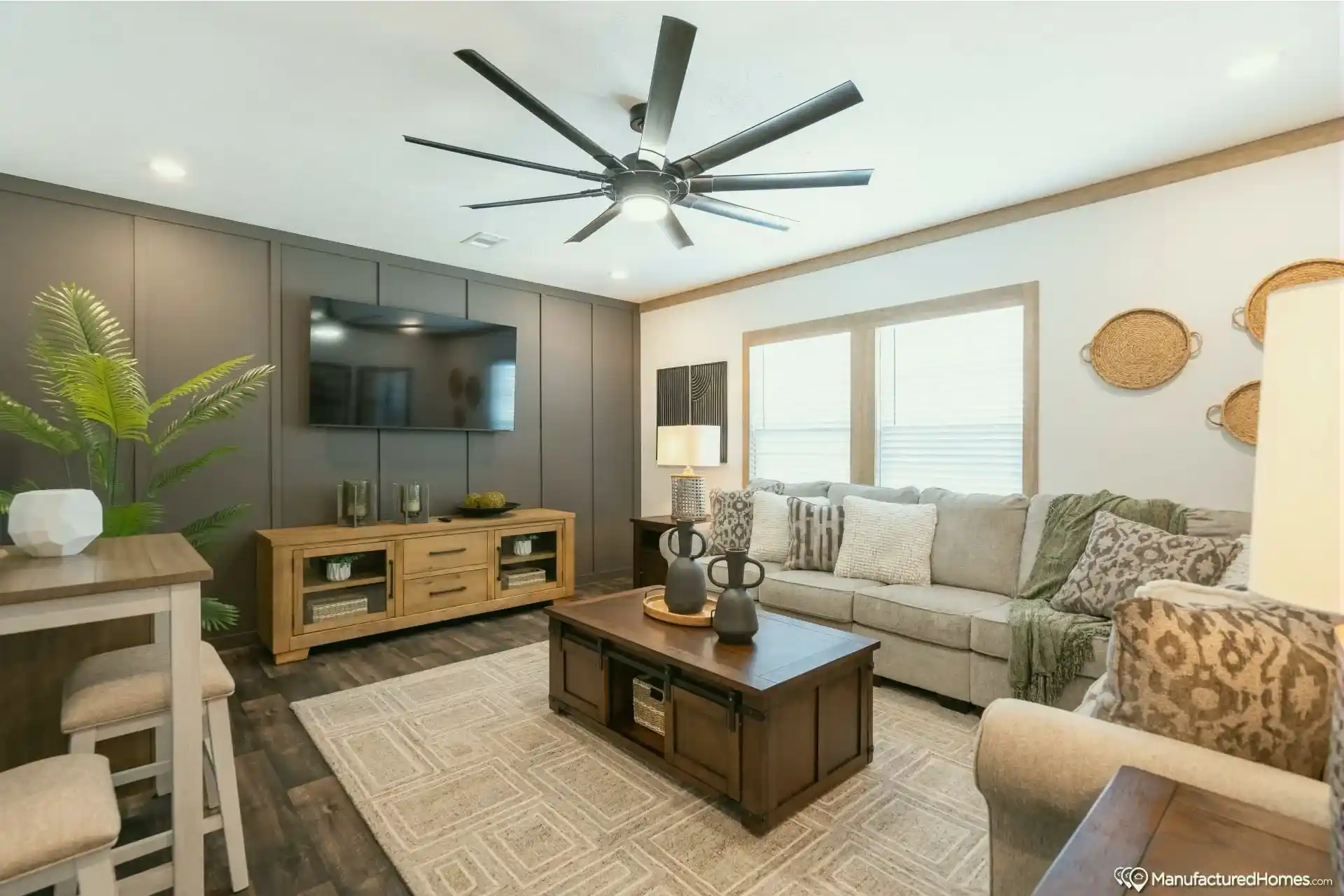 HomeMax manufactured homes logo for Columbia and Lexington SC home buyers