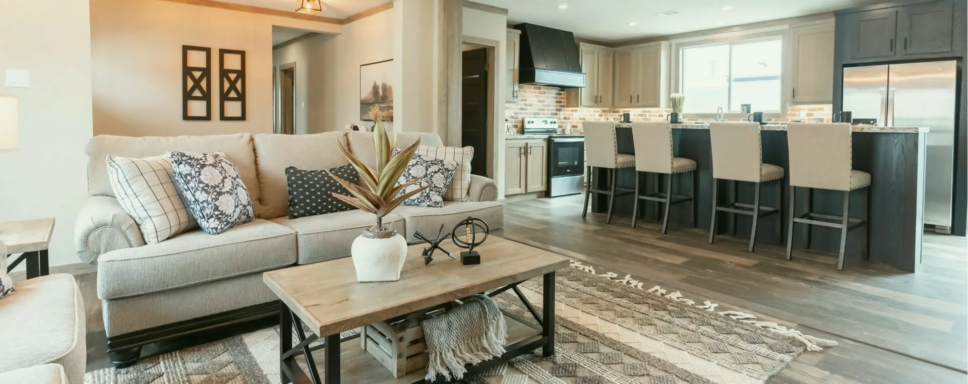 HomeMax manufactured homes logo for Columbia and Lexington SC home buyers