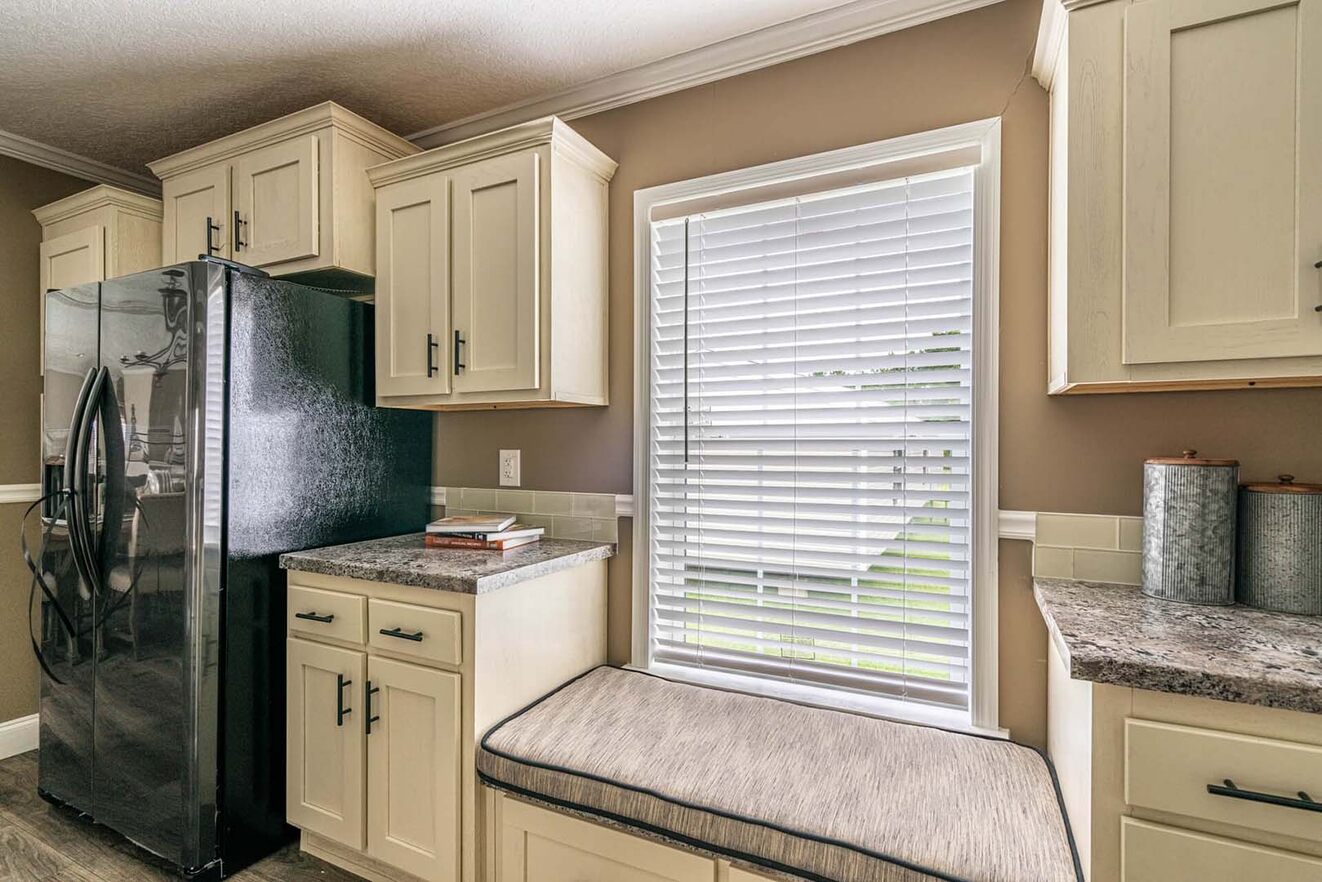 #10- 26x76 5bd 2bth